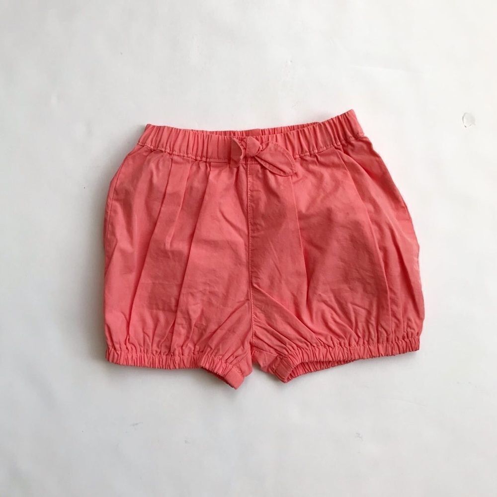 Uniqlo peach bubble shorts EUC 12-18 months